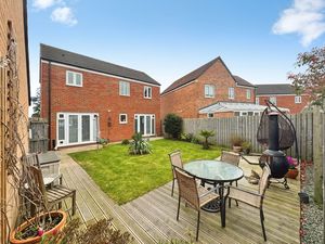 Photo 13- click for photo gallery